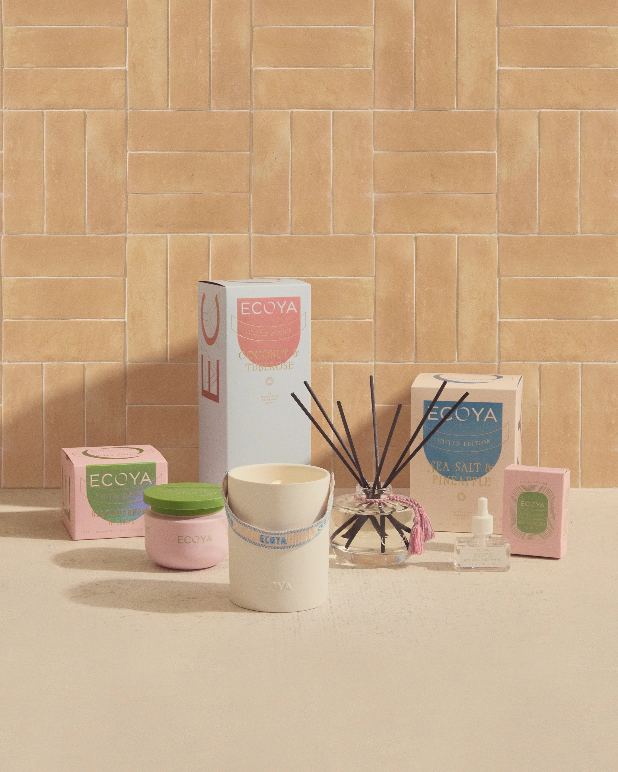 High Summer: Coconut & Tuberose Body Souffle - Image 3