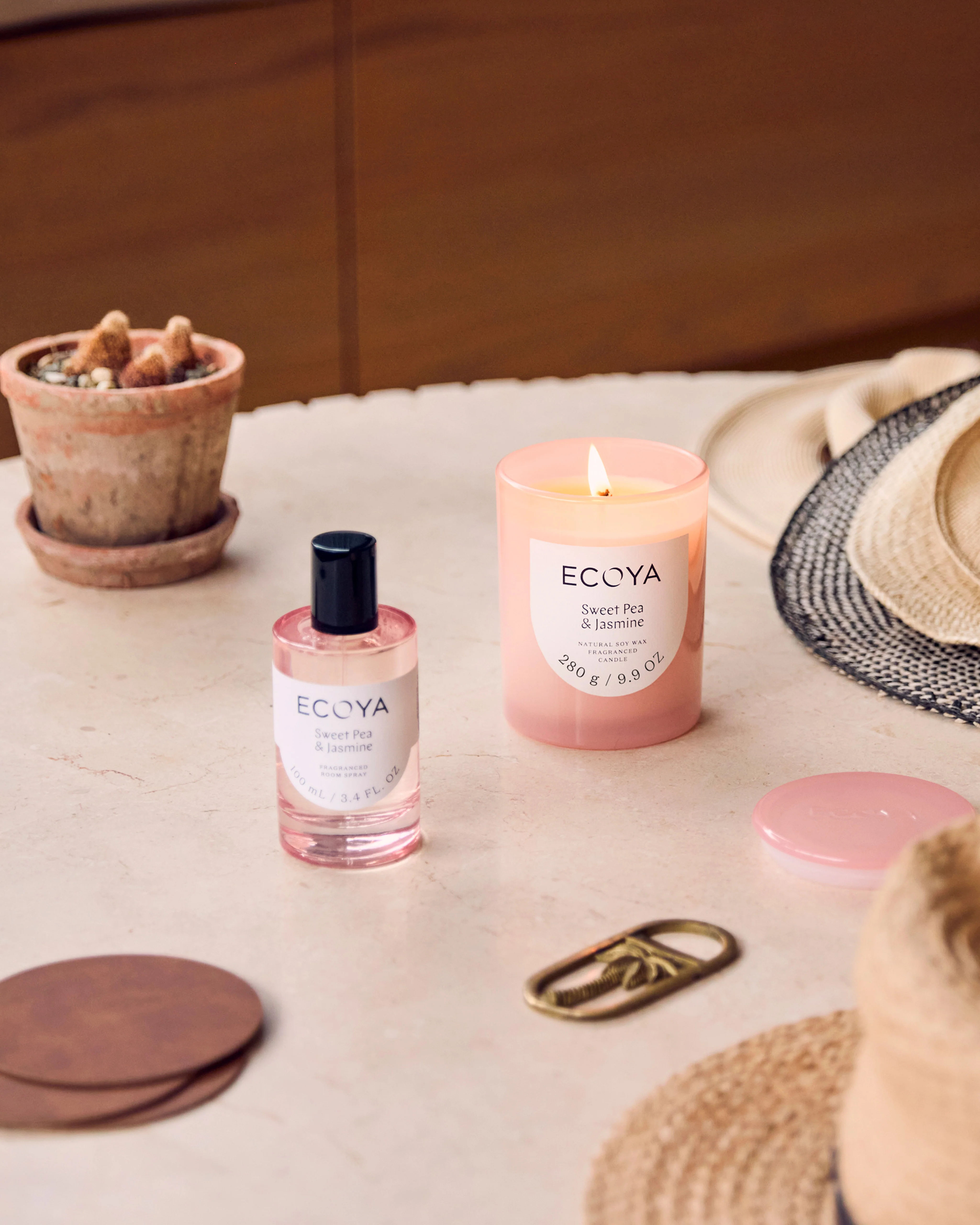 Sweet Pea & Jasmine Metro Candle - Image 3