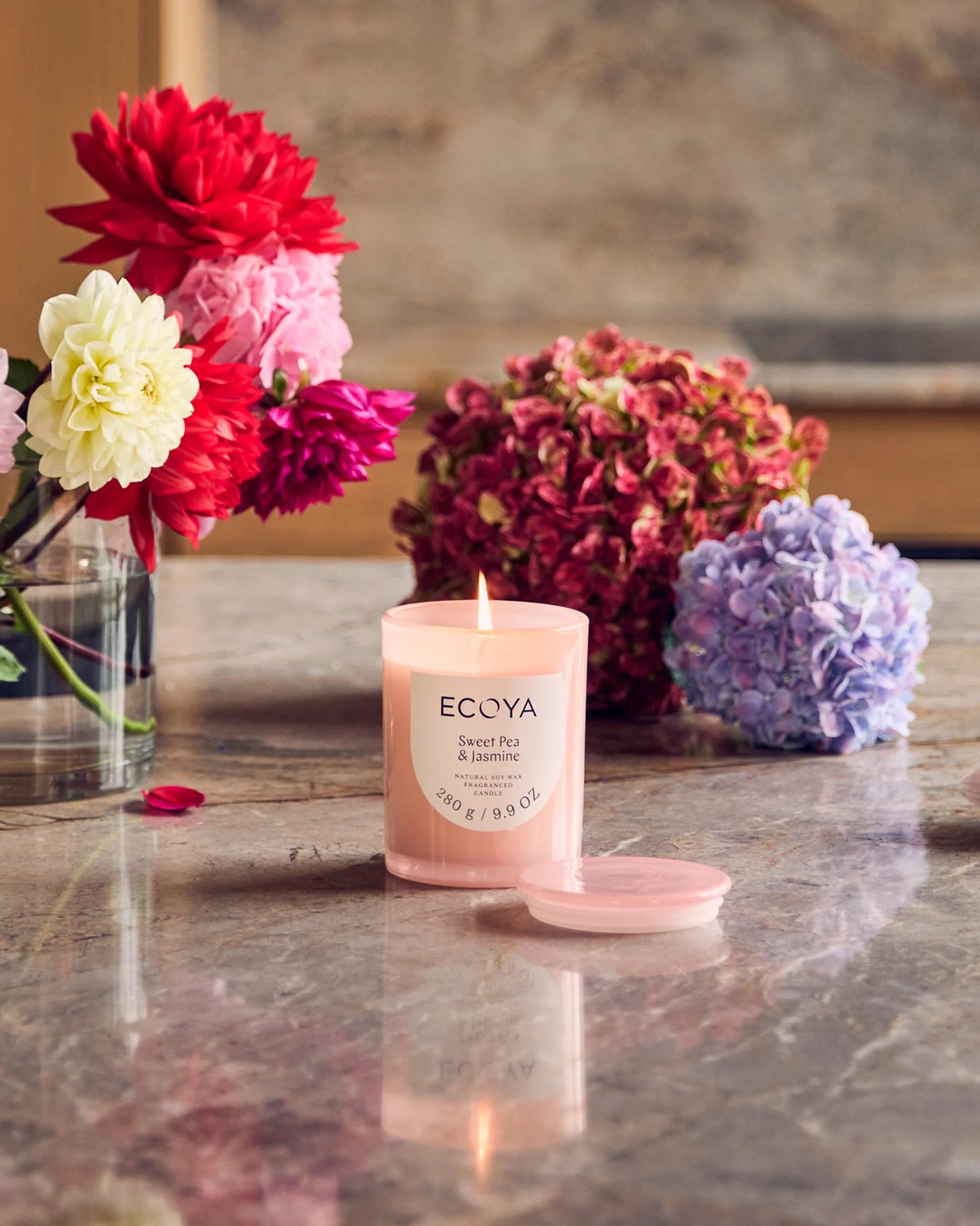 Sweet Pea & Jasmine Metro Candle - Image 4